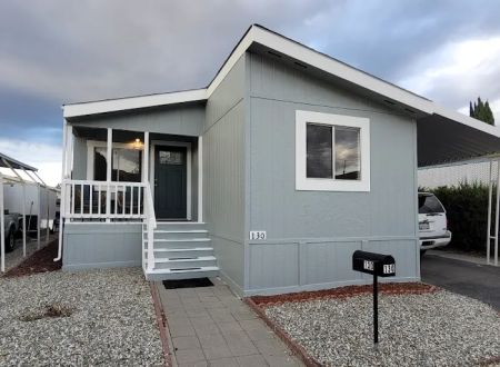 Cordova Estates: Mobile Home Park