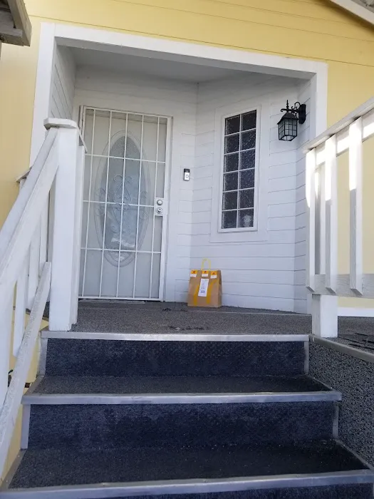 Cordova Estates: Mobile Home Park Picture 7