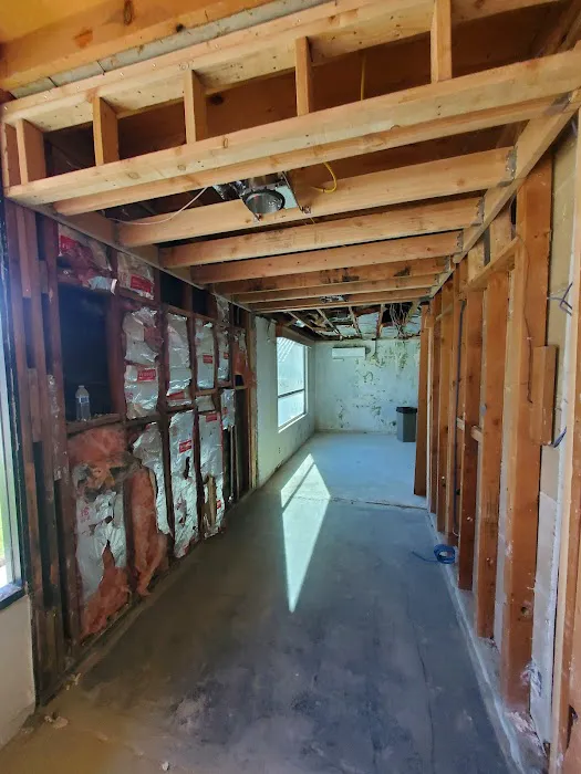 Cordova Estates: Mobile Home Park Picture 6