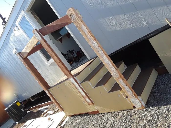 Cordova Estates: Mobile Home Park Picture 9