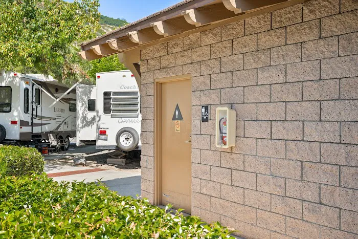 All Seasons RV Park Picture 5