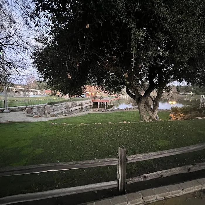 Hide-Away Lake Mobile Estates Picture 4