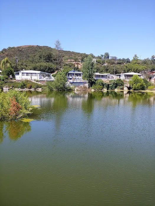 Hide-Away Lake Mobile Estates Picture 5