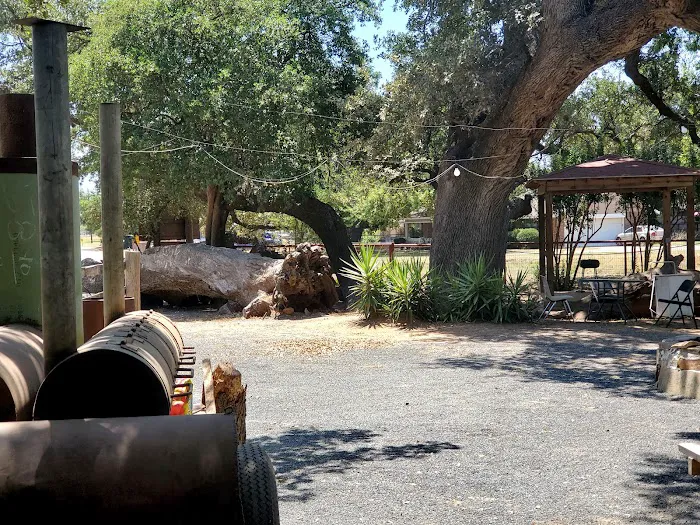 Pearsall RV Park Picture 6