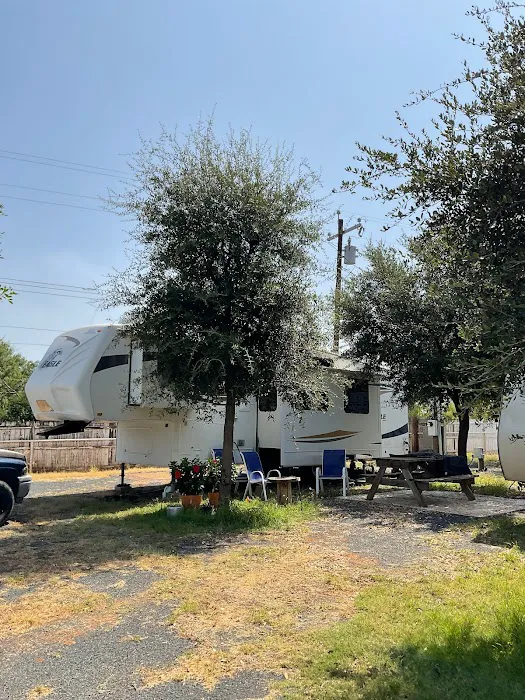 Bella Vita RV Park Picture 3