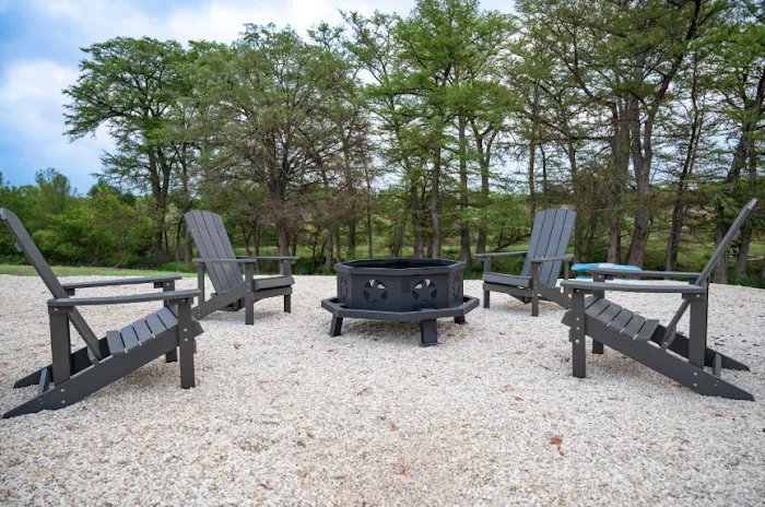 Riverwalk RV Resort Picture 9