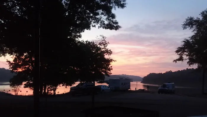 BIG COON CREEK Picture 6