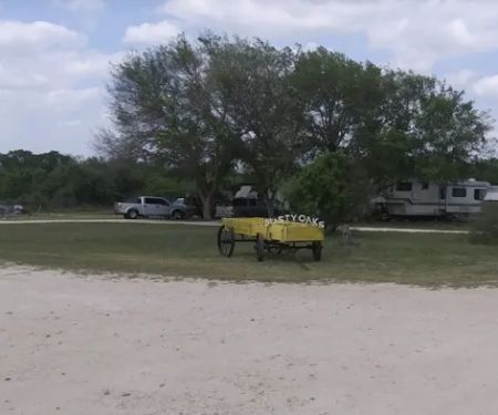 Dusty Oaks RV Park