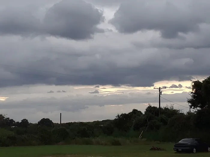 Dusty Oaks RV Park Picture 2