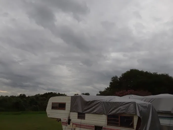 Dusty Oaks RV Park Picture 7