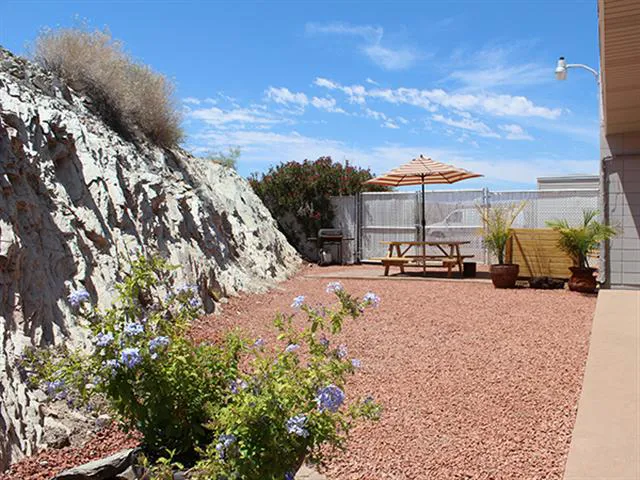 Holiday Spa Picture 10