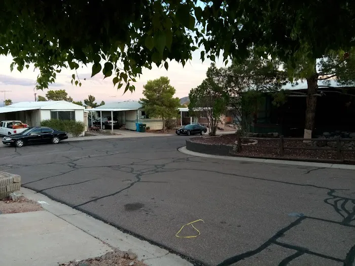 Paradise View Mobile Home Park Picture 4
