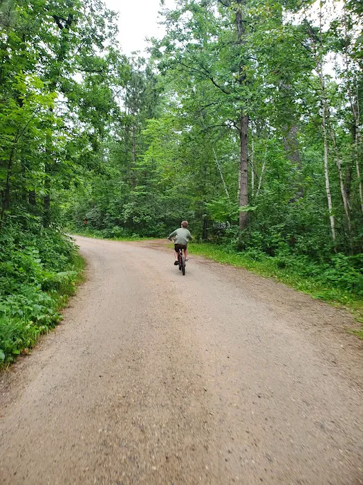 Pine Ridge Campground Picture 10