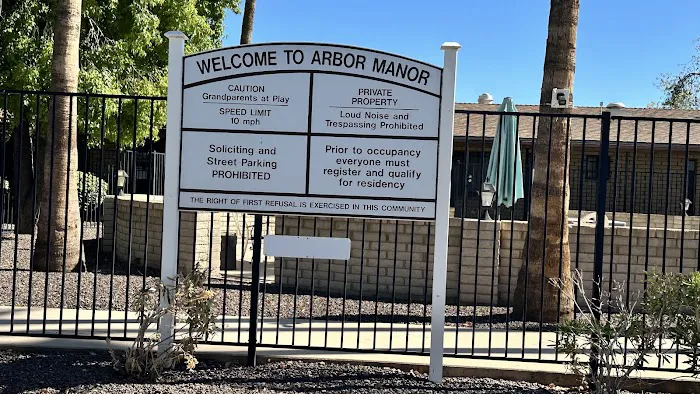 Arbor Manor Mobile Home Park Picture 9