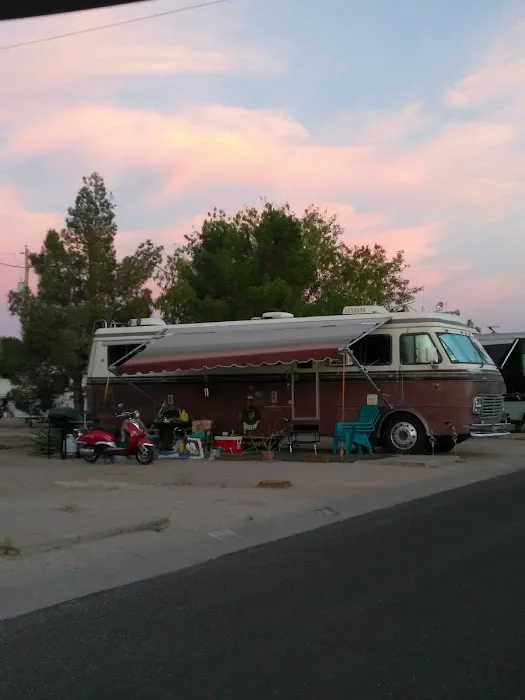 Silver Spur Ranch RV & MHC Picture 10