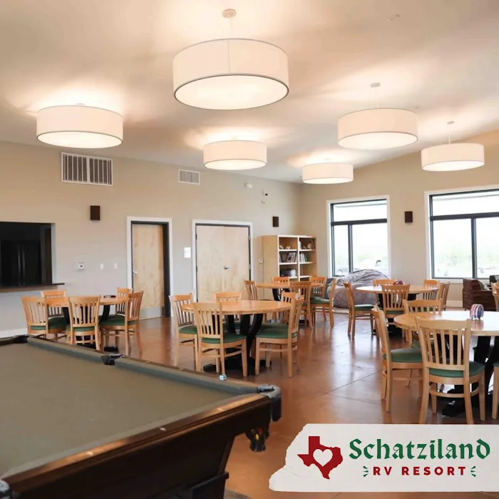 Schatziland RV Resort Picture 5