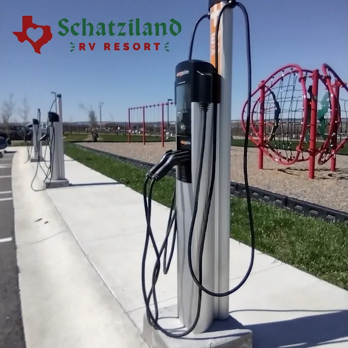 Schatziland RV Resort Picture 7