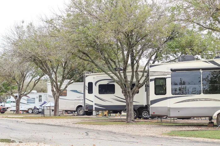 Canyon Trail RV Park Picture 2