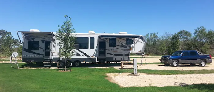 Patriot RV Park - Gonzales Picture 5