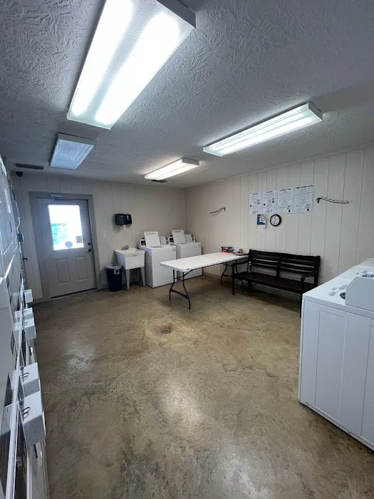 Patriot RV Park - Gonzales Picture 10