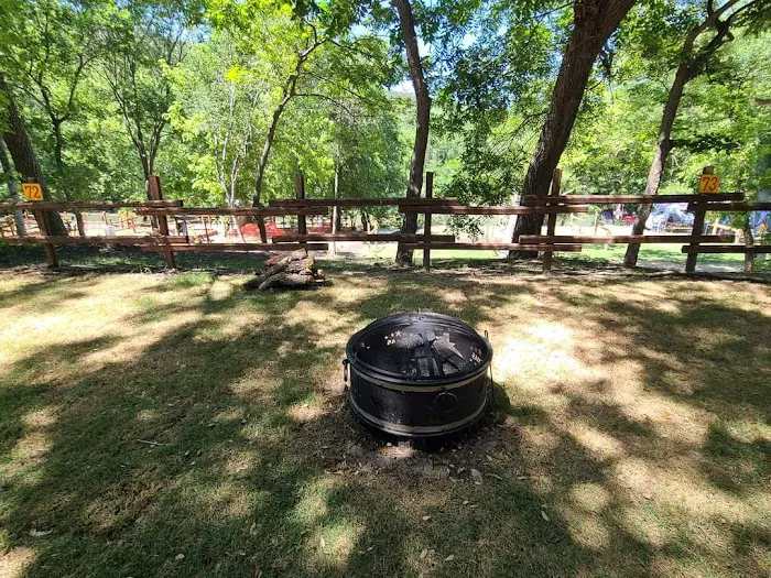 Soggy Dollar Camp Picture 6