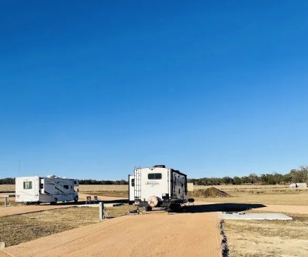 Limestone Charm RV Park