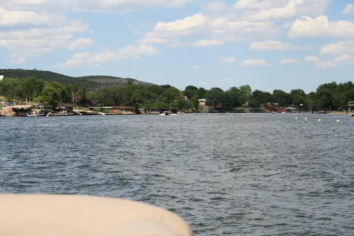 Windmills Lakebum RV Park Picture 3