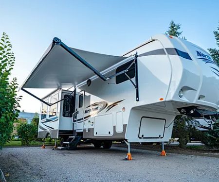 Wake and Lake Hill Country RV Resort