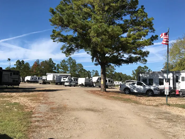 Pinewood RV Estates Picture 2