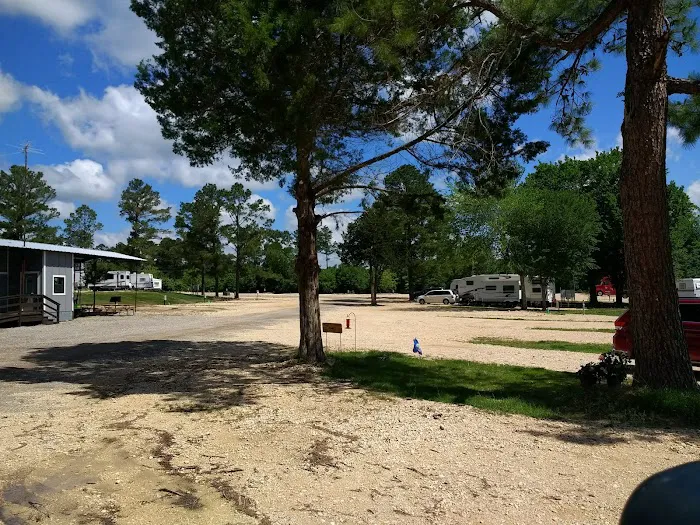 Pinewood RV Estates Picture 9