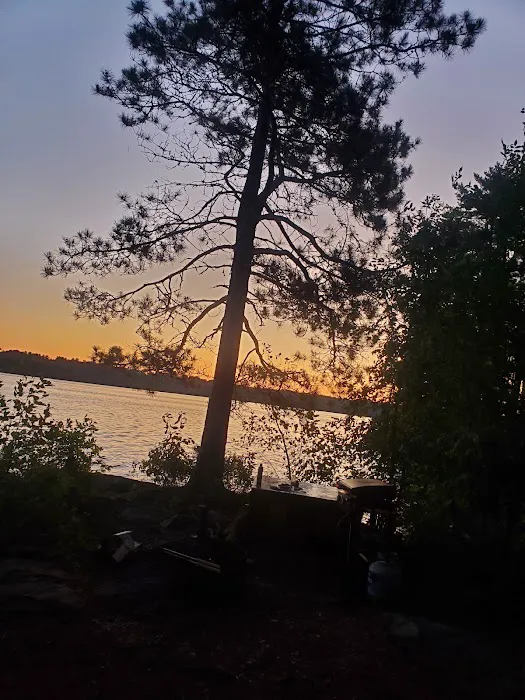 Houseboat Island West S9 Tent Campsite Picture 4