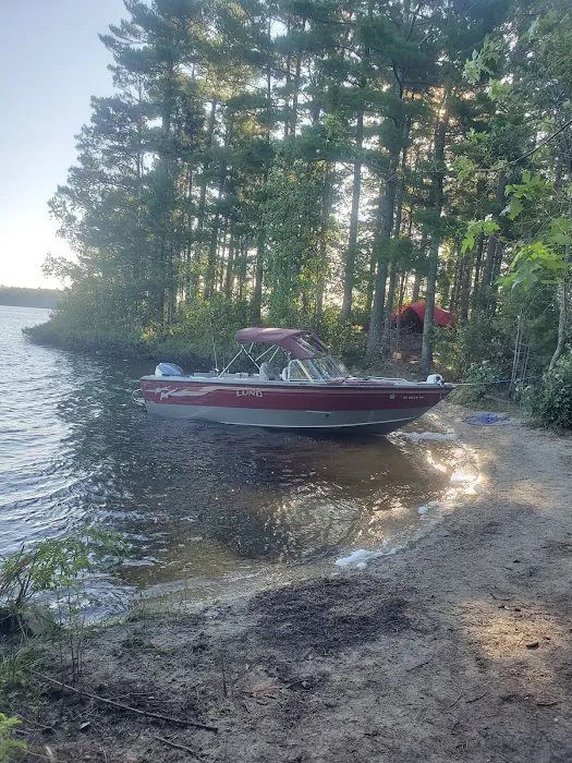 Houseboat Island West S9 Tent Campsite Picture 5