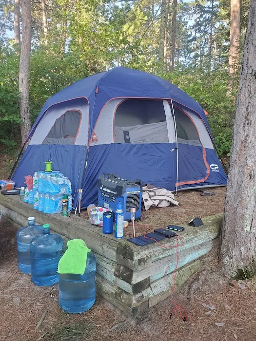Houseboat Island West S9 Tent Campsite Picture 6