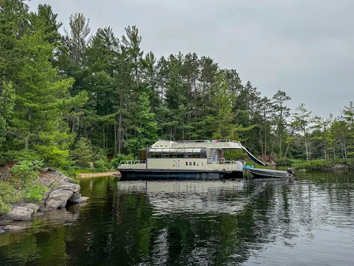 HB Sand Point Island East S16 Houseboat Campsite Picture 3