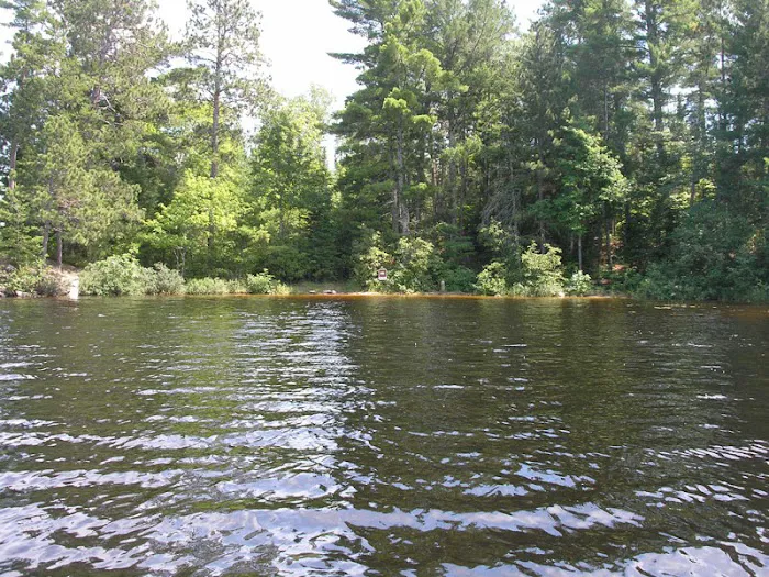 HB Sand Point Island East S16 Houseboat Campsite Picture 4