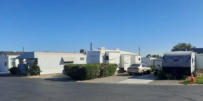 Big Oak Mobile Home Park Picture 8