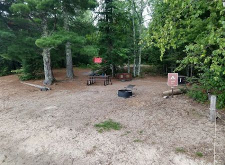 Pike Bay N31 Campsite