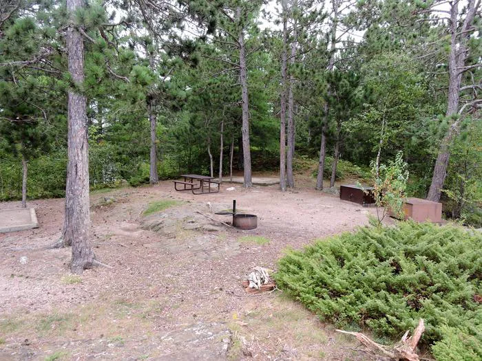 Rusty Island East Picture 7