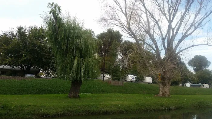 Eddo's Harbor & RV Park Picture 2