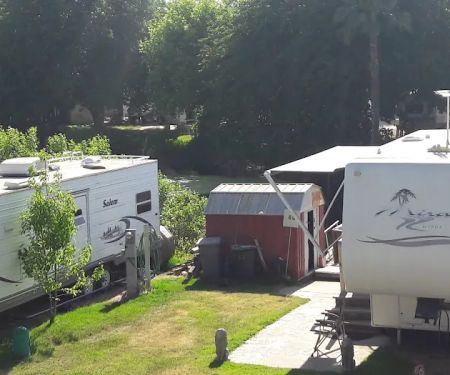 Islander Mobile Home Park
