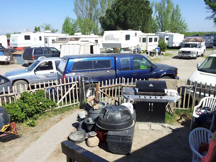 Orchard RV Park Picture 2