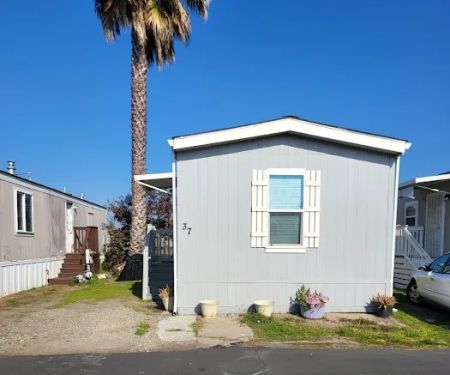 Manteca Mobile Home Park