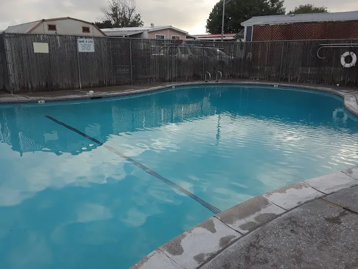 Mapache Mobile Home Park Picture 3