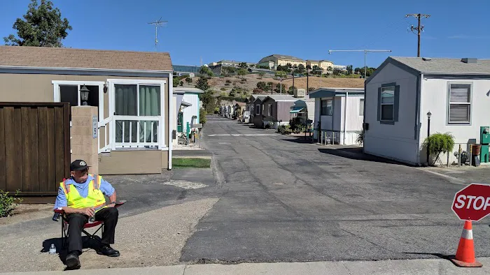 Walnut Mobile Home Park Picture 1