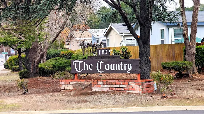 Country Mobile Home Park Picture 3