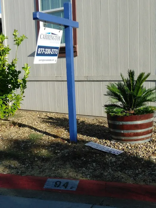 Dover Mobile Home Park Picture 10