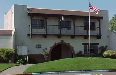 Country Club Estates Picture 2