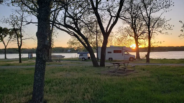 Neosho State Lake Picture 4
