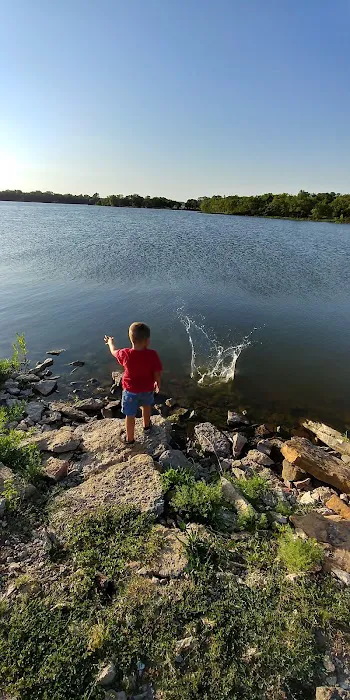 Neosho State Lake Picture 9