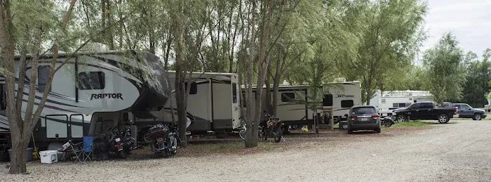 The Place RV Park Picture 6